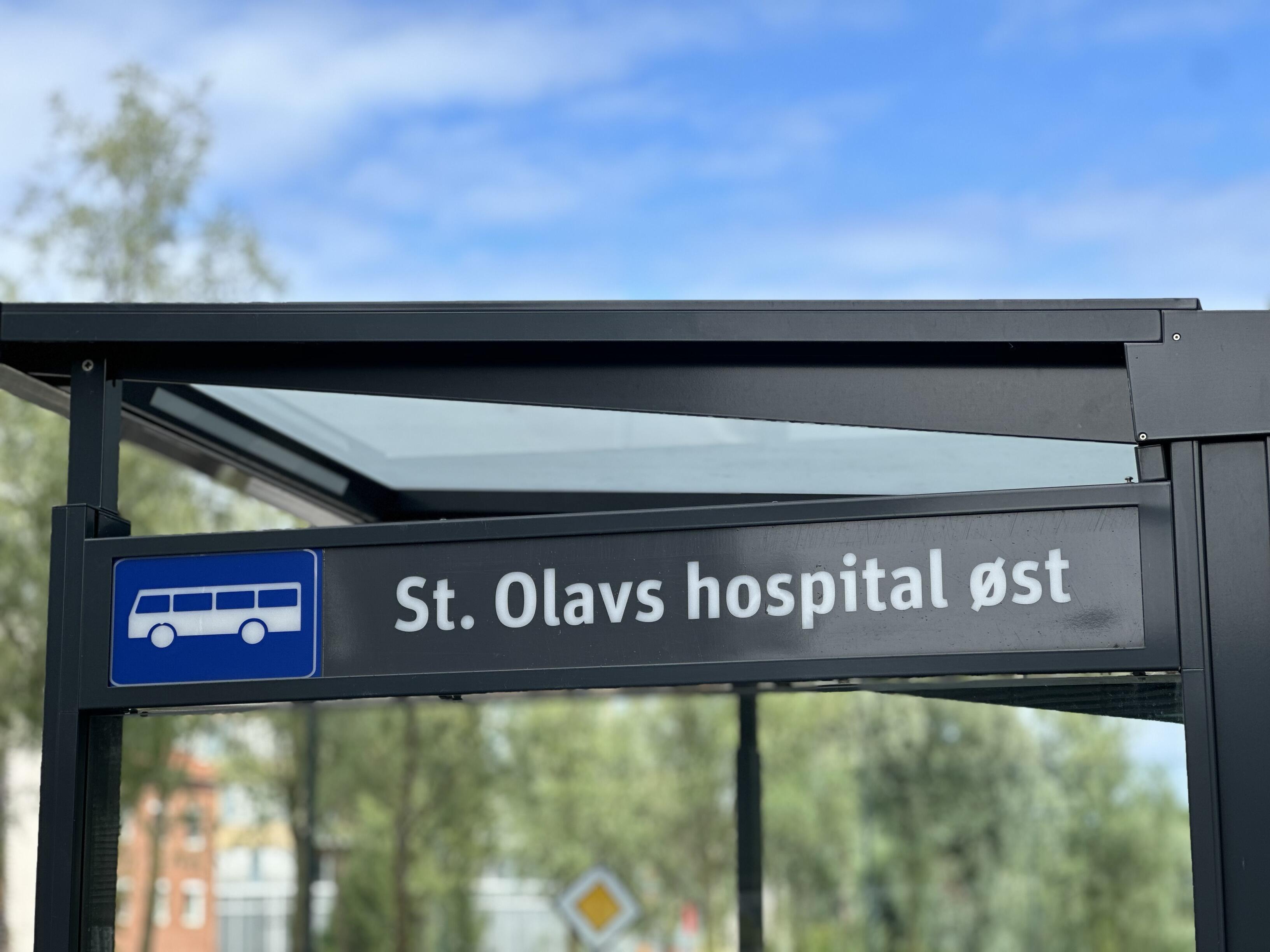holdeplass st. olavs hospital øst